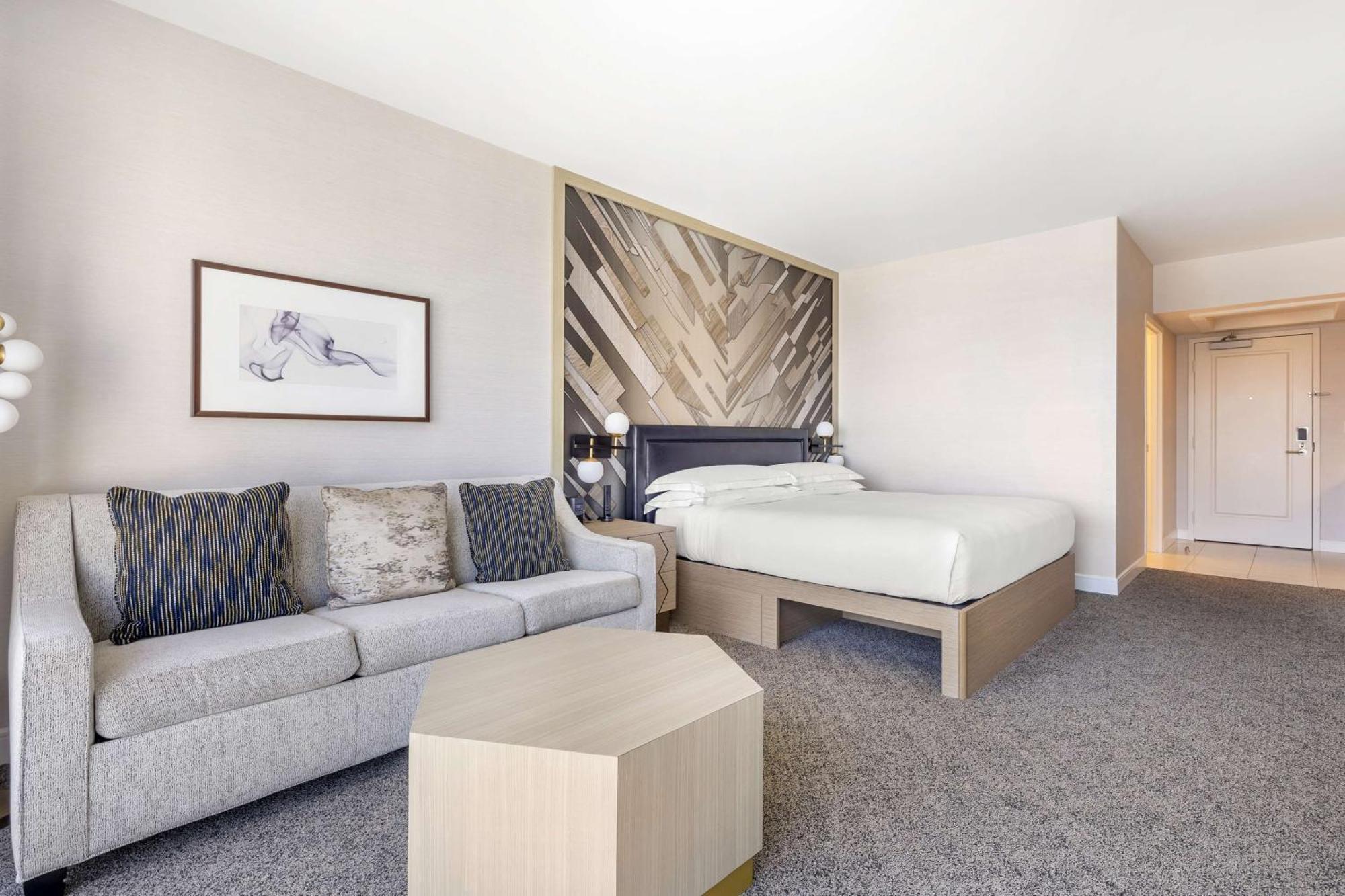 Hilton Grand Vacations Club Elara Center Strip Las Vegas Exterior photo