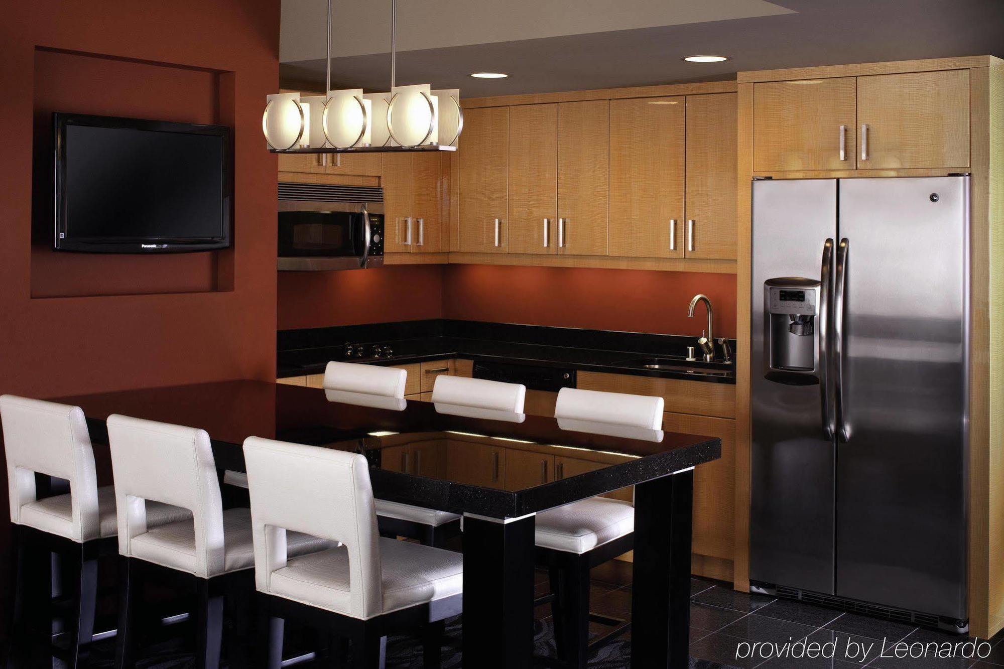 Hilton Grand Vacations Club Elara Center Strip Las Vegas Room photo
